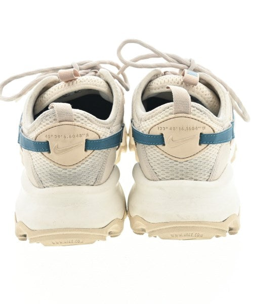 NIKE รองเท้าผ้าใบ