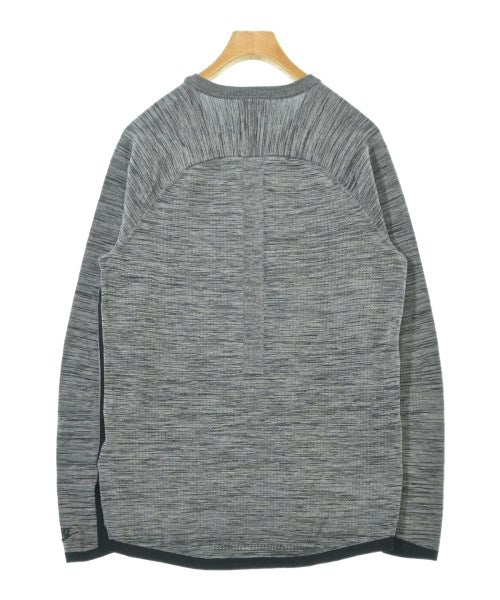 NIKE เสื้อยืด/เสื้อท็อปส์