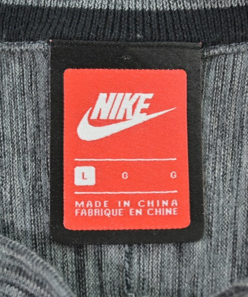 NIKE เสื้อยืด/เสื้อท็อปส์