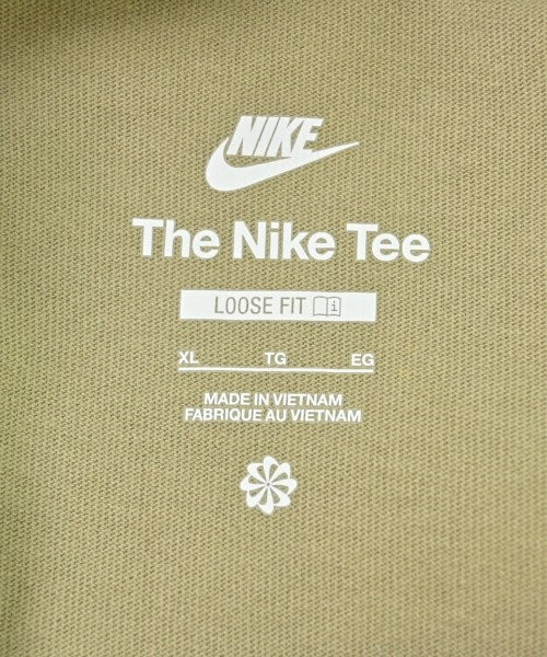 NIKE เสื้อยืด/เสื้อท็อปส์