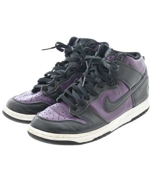 NIKE รองเท้าผ้าใบ