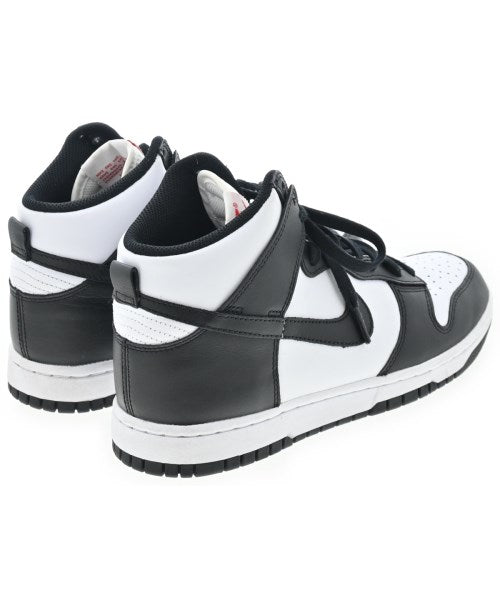 NIKE รองเท้าผ้าใบ