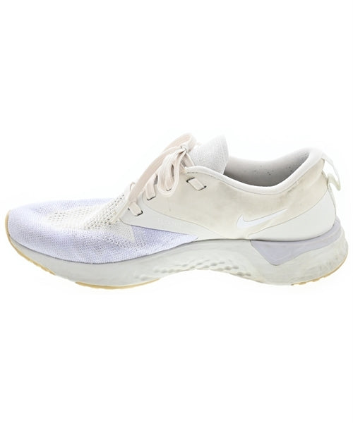 NIKE รองเท้าผ้าใบ