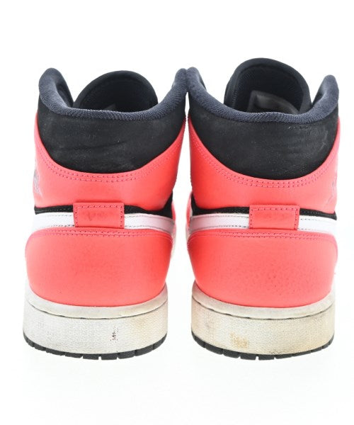 NIKE รองเท้าผ้าใบ