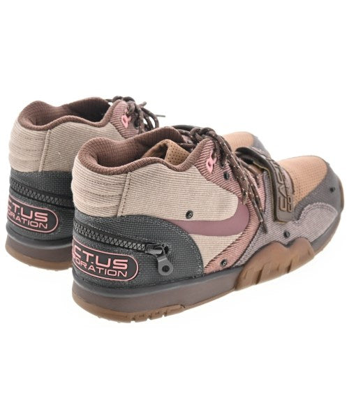 NIKE รองเท้าผ้าใบ