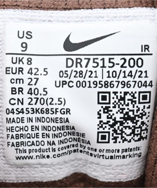 NIKE รองเท้าผ้าใบ