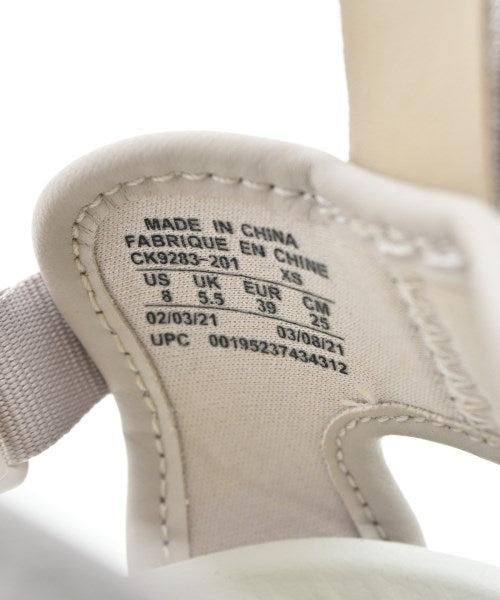 NIKE รองเท้าแตะ