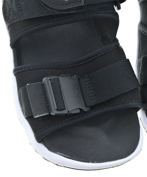 NIKE รองเท้าแตะ