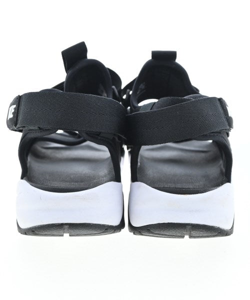 NIKE รองเท้าแตะ