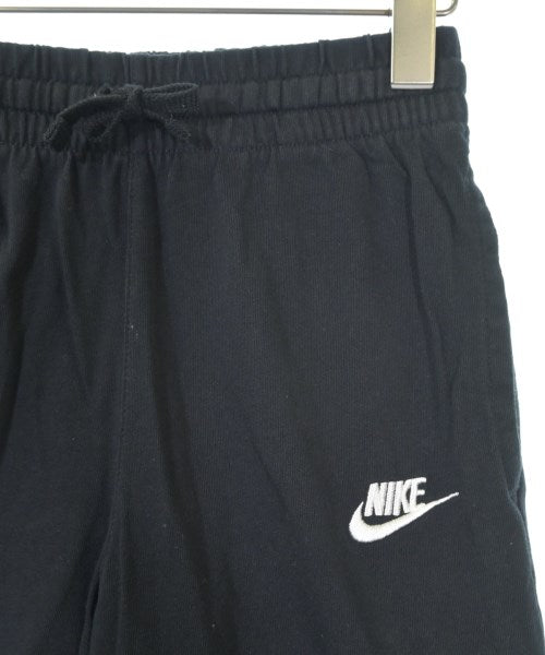 NIKE กางเกงขาสั้น