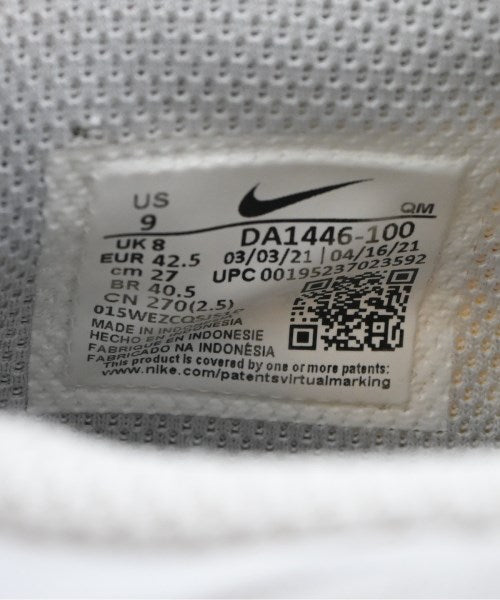 NIKE รองเท้าผ้าใบ