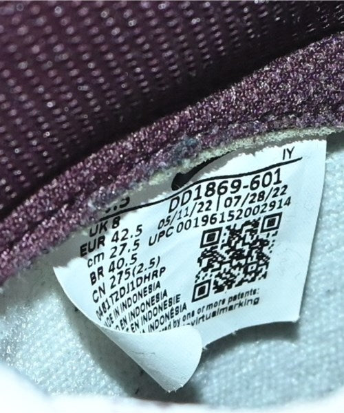 NIKE รองเท้าผ้าใบ