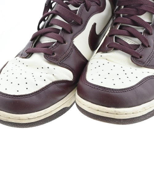 NIKE รองเท้าผ้าใบ