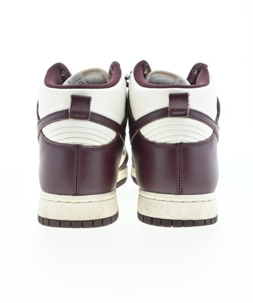 NIKE รองเท้าผ้าใบ