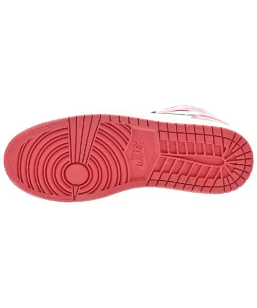 NIKE รองเท้าผ้าใบ