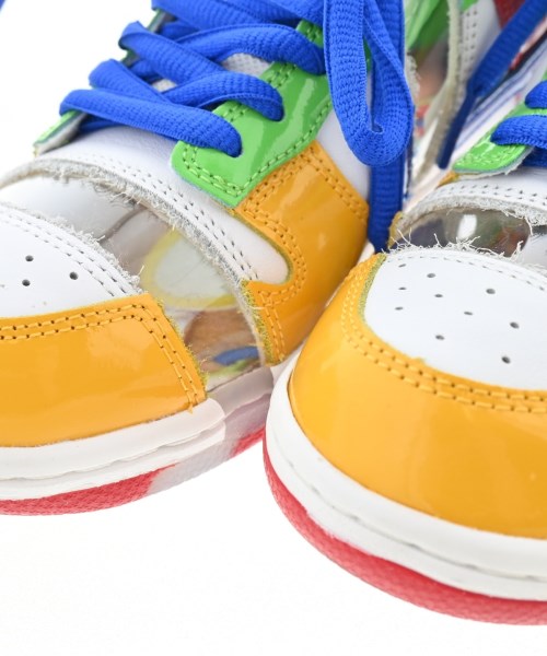 NIKE รองเท้าผ้าใบ