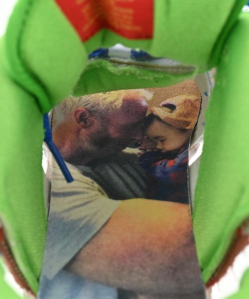 NIKE รองเท้าผ้าใบ