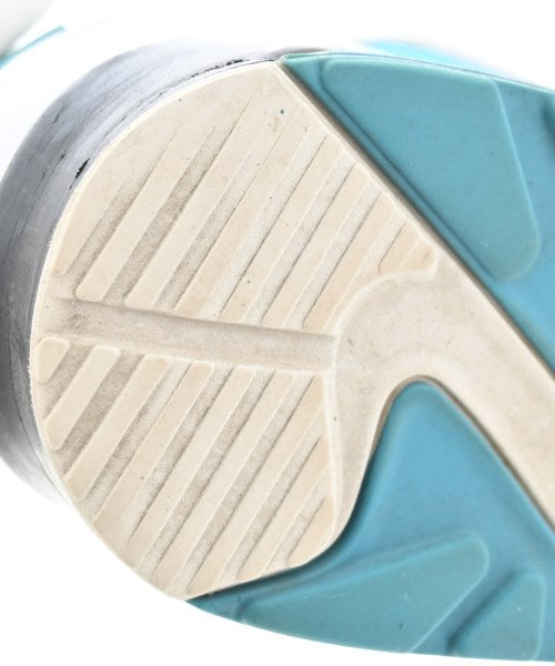 NIKE รองเท้าผ้าใบ