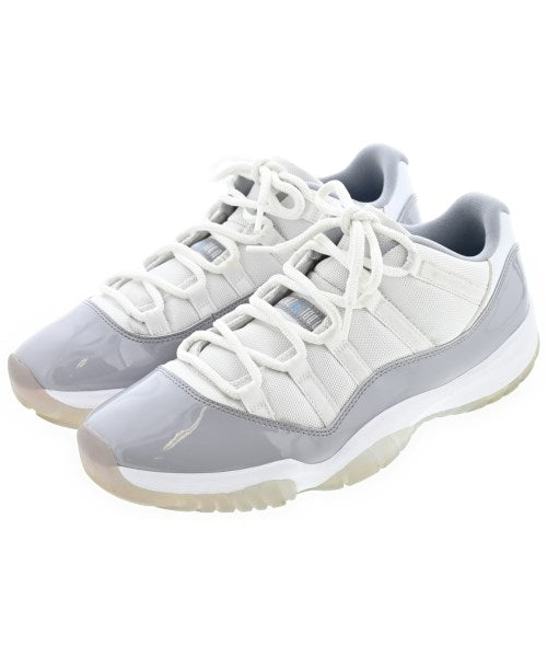 NIKE รองเท้าผ้าใบ