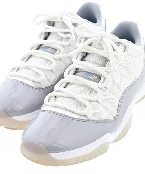 NIKE รองเท้าผ้าใบ