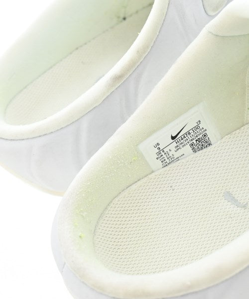 NIKE รองเท้าผ้าใบ