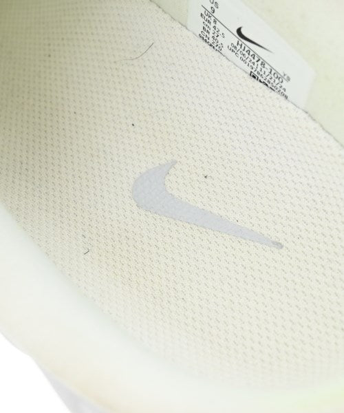 NIKE รองเท้าผ้าใบ