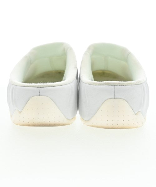 NIKE รองเท้าผ้าใบ