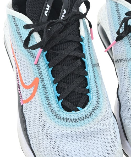 NIKE รองเท้าผ้าใบ