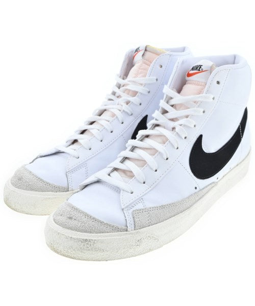 NIKE รองเท้าผ้าใบ