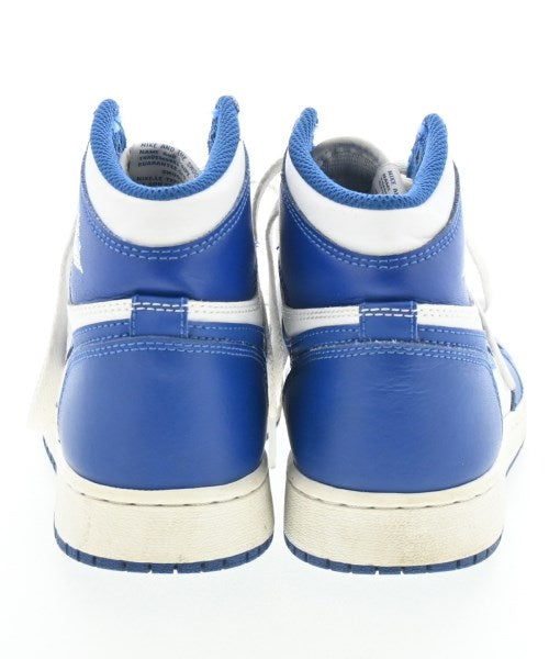 NIKE รองเท้าผ้าใบ