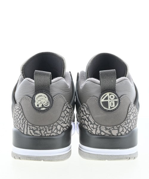NIKE รองเท้าผ้าใบ