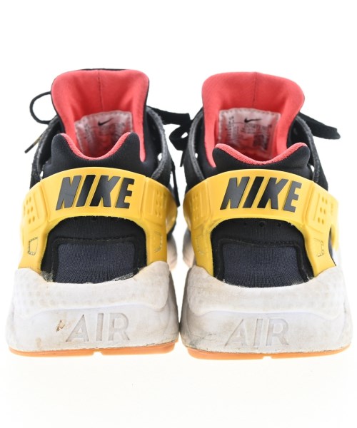 NIKE รองเท้าผ้าใบ