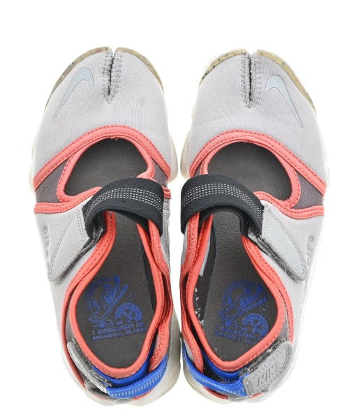 NIKE รองเท้าผ้าใบ