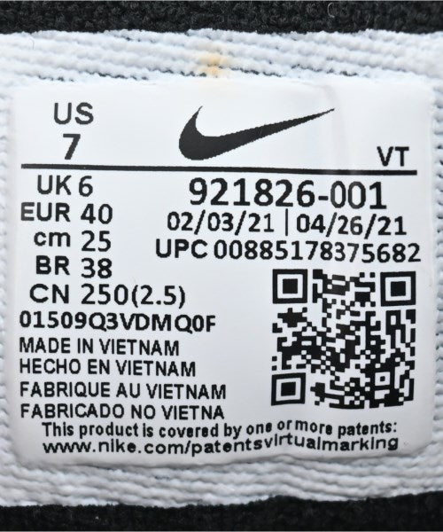 NIKE รองเท้าผ้าใบ