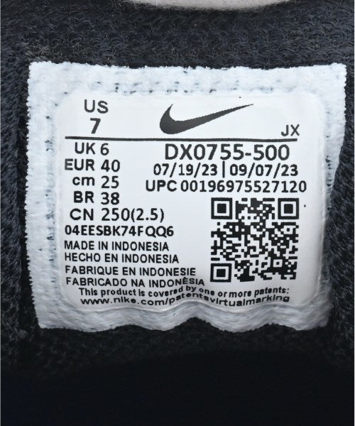 NIKE รองเท้าผ้าใบ