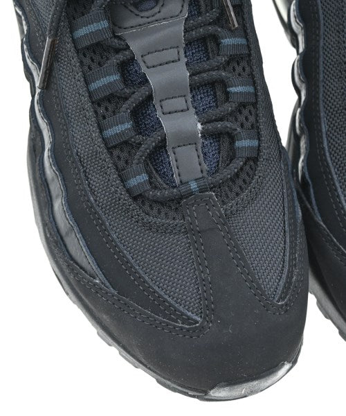 NIKE รองเท้าผ้าใบ