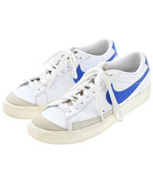 NIKE รองเท้าผ้าใบ