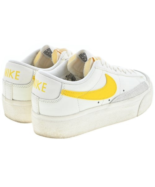 NIKE รองเท้าแตะ