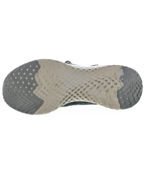 NIKE รองเท้าผ้าใบ