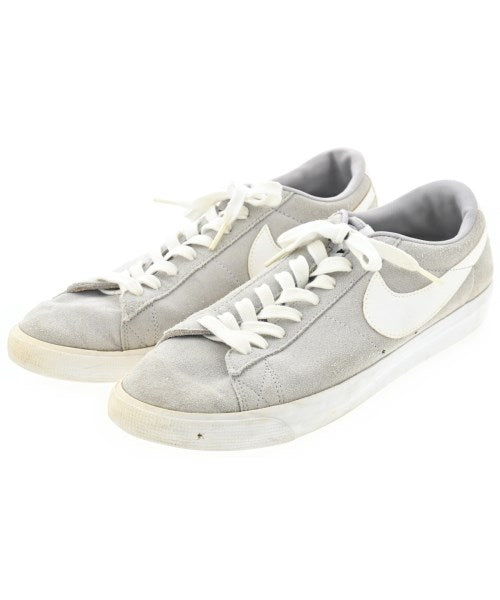 NIKE รองเท้าผ้าใบ