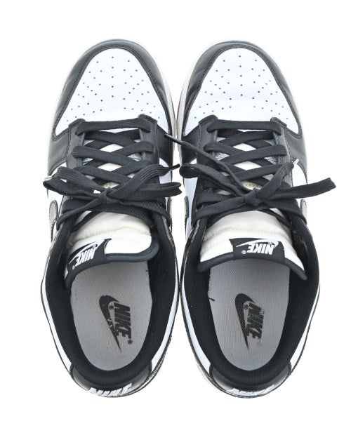 NIKE รองเท้าผ้าใบ