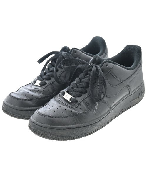 NIKE รองเท้าผ้าใบ