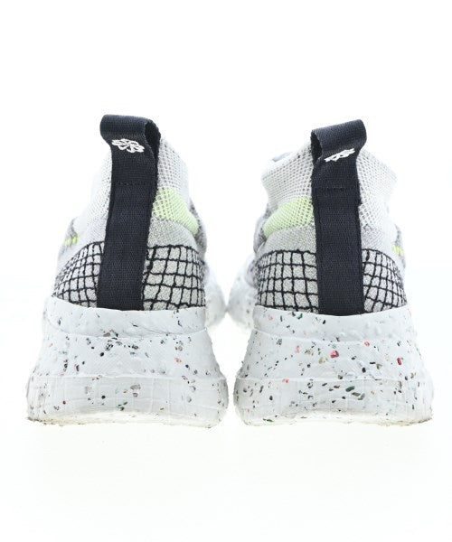 NIKE รองเท้าผ้าใบ