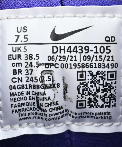 NIKE รองเท้าผ้าใบ