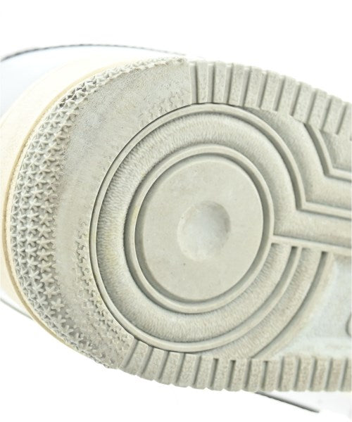 NIKE รองเท้าผ้าใบ