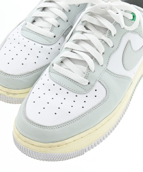 NIKE รองเท้าผ้าใบ