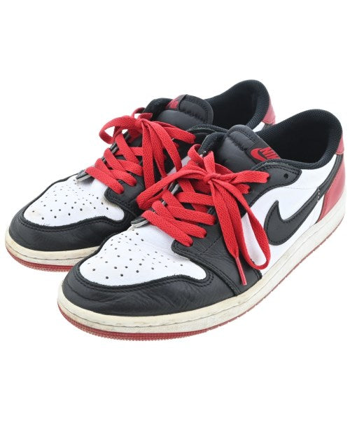 NIKE รองเท้าผ้าใบ