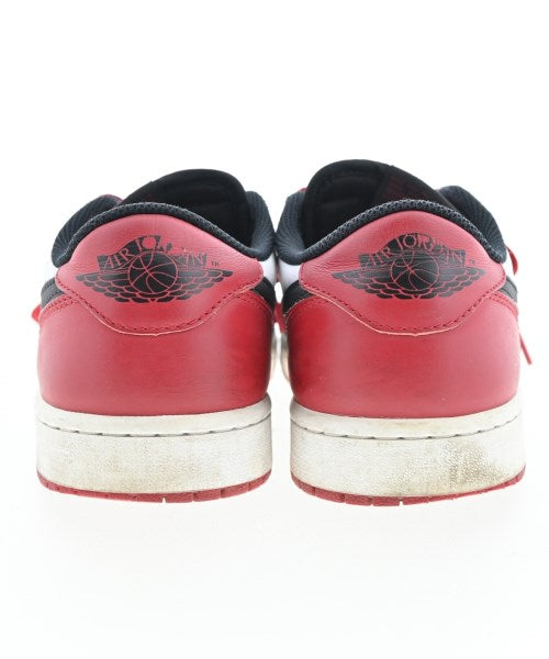 NIKE รองเท้าผ้าใบ