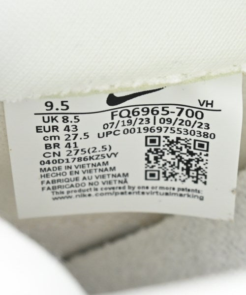 NIKE รองเท้าผ้าใบ