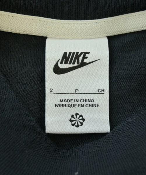 NIKE เสื้อสเวตเตอร์